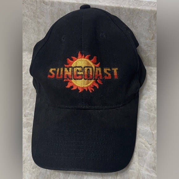 Suncoast Hotel and Casino Black Cap with Sun Logo Las Vegas - Picture 1 of 3